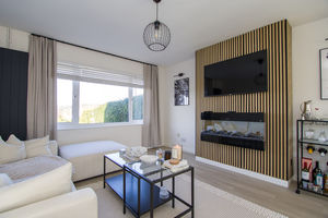 Photo 1- click for photo gallery